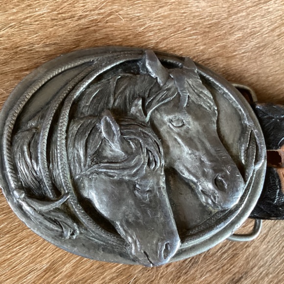 Vintage Siskiyou Buckle Co Inc Horse Head Buckle Leather Tooled Belt main image 8